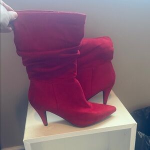 Brand New Elegant Red Women's Boots